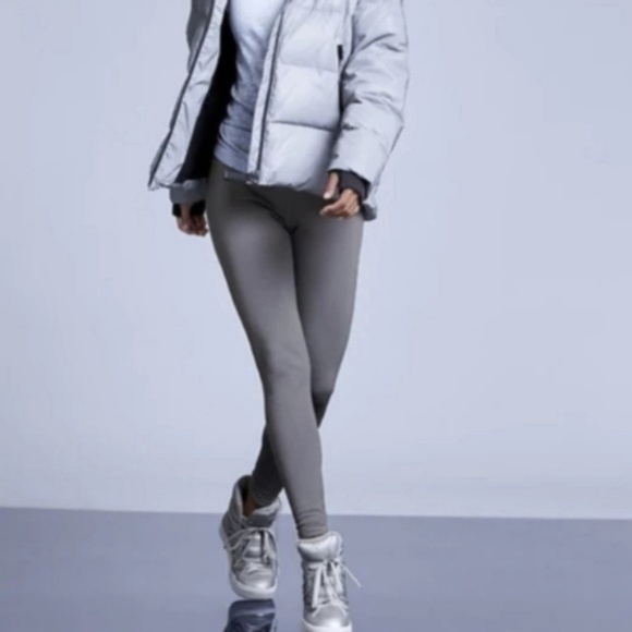 Athleta Pants - Athleta PrimaLoft Alpine Valley Tights XXS Grey